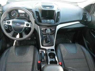 2016 Ford Escape SE   - Photo 6 - Horton, KS 66439