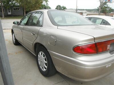 2001 Buick Century Custom   - Photo 4 - Horton, KS 66439