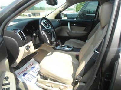 2011 GMC Acadia SLT-1   - Photo 8 - Horton, KS 66439