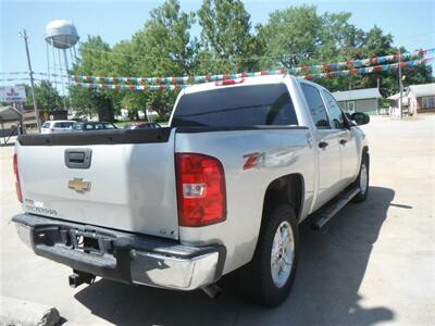 2011 Chevrolet Silverado 1500 LT   - Photo 3 - Horton, KS 66439