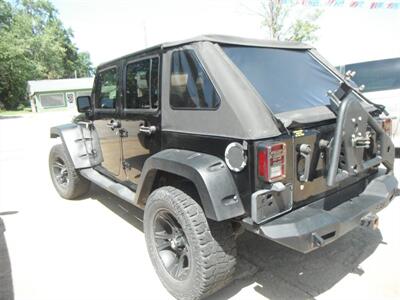 2010 Jeep Wrangler Sahara   - Photo 4 - Horton, KS 66439