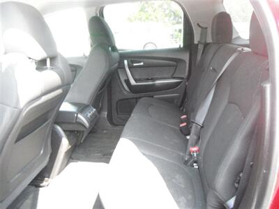 2012 GMC Acadia SL   - Photo 6 - Horton, KS 66439