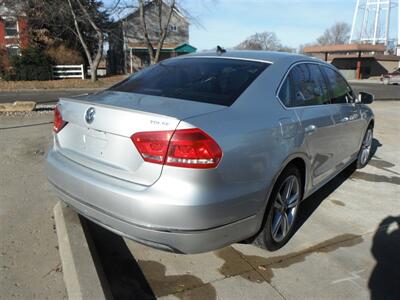 2014 Volkswagen Passat 2.0L TDI SE - Photo 3 - Horton, KS 66439