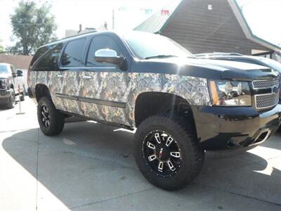 2008 Chevrolet Suburban LTZ   - Photo 2 - Horton, KS 66439