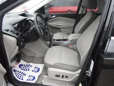 2015 Ford Escape SE   - Photo 7 - Horton, KS 66439