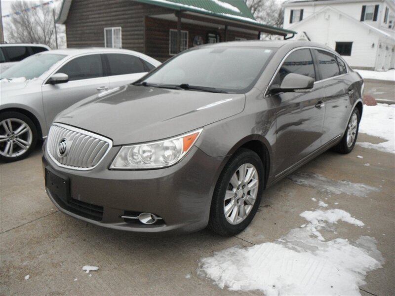 2012 Buick Lacrosse Leather   - Photo 1 - Horton, KS 66439