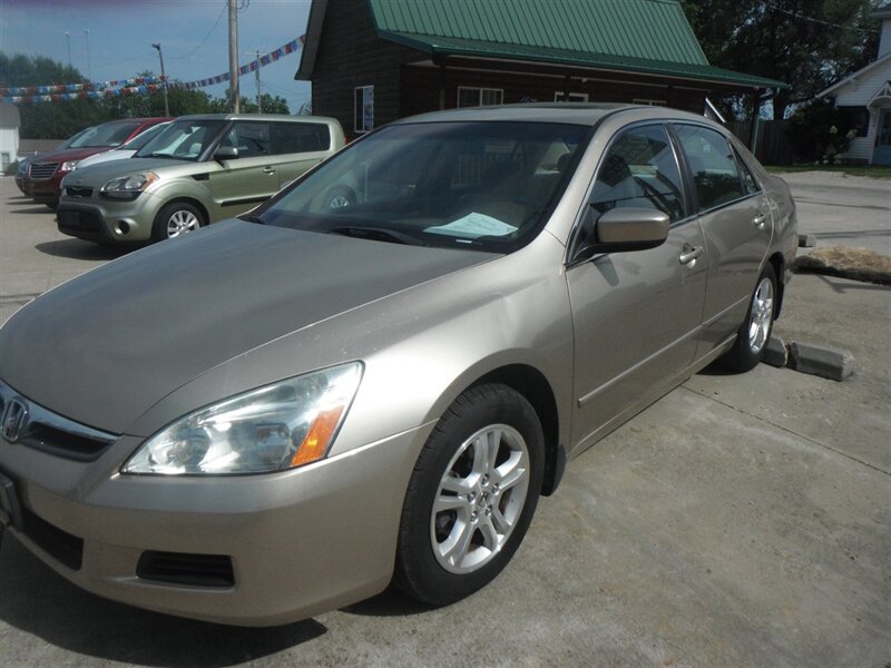 2006 Honda Accord EX - Photo 1 - Horton, KS 66439