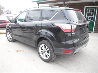 2017 Ford Escape SE - Photo 4 - Horton, KS 66439