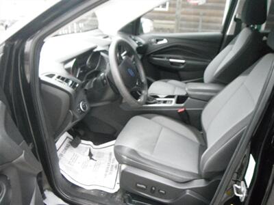 2017 Ford Escape SE - Photo 7 - Horton, KS 66439