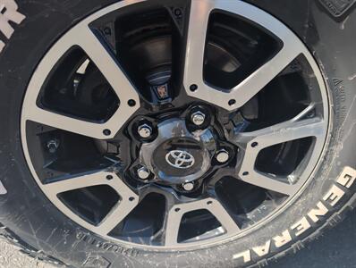 2016 Toyota Tundra Limited   - Photo 27 - St. Johnsbury, VT 05819