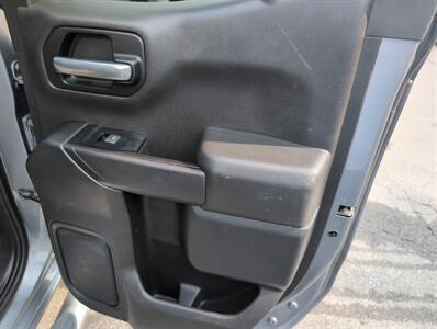 2019 Chevrolet Silverado 1500 LT   - Photo 12 - St. Johnsbury, VT 05819