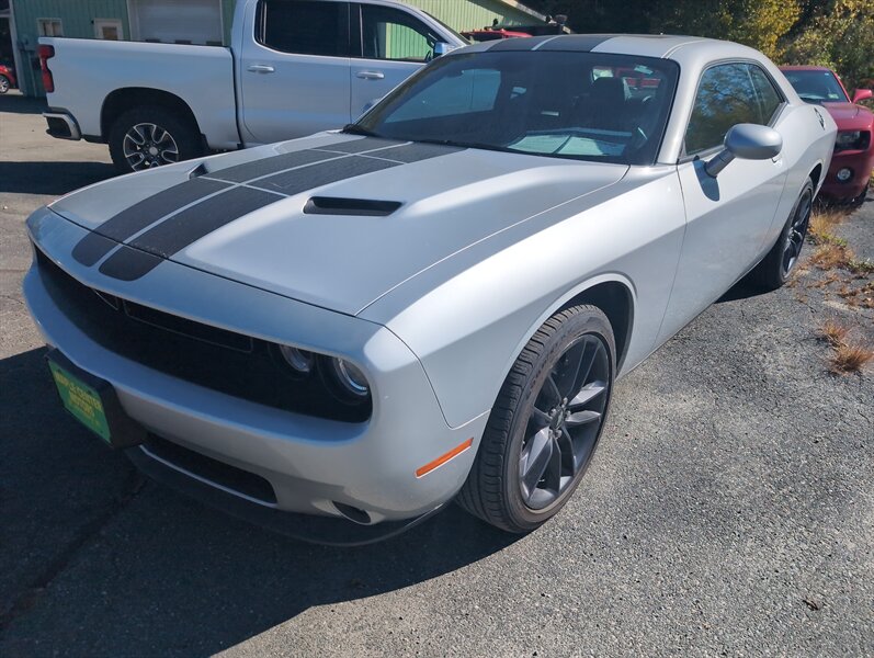 2021 Dodge Challenger SXT