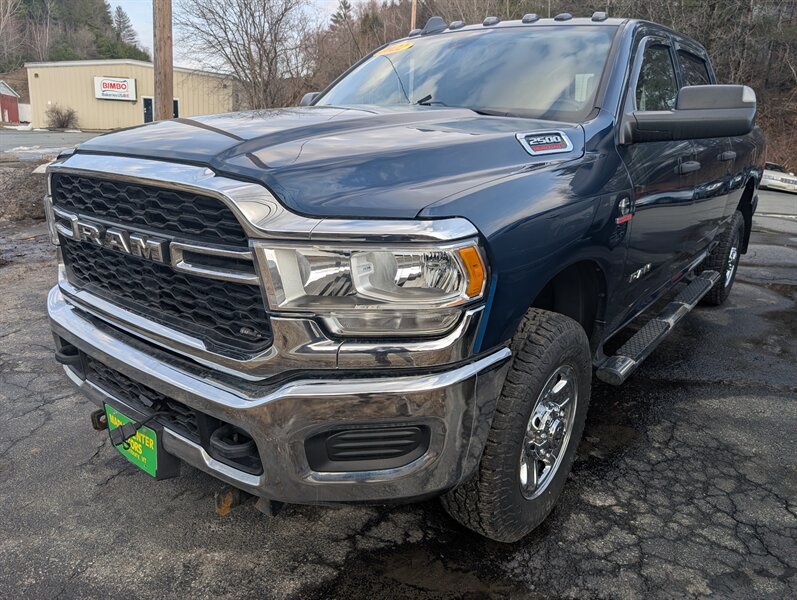 Patriot Blue Pearl Coat 2022 RAM 2500 Tradesman Crew Cab 4WD Pickup Truck Four-Wheel Drive Automatic