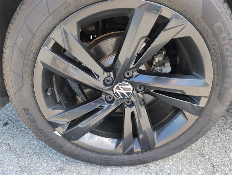 2023 Volkswagen Tiguan SE R-LINE BLACK - Photo 28