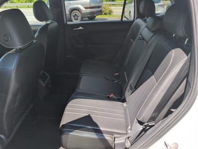 2023 Volkswagen Tiguan SE R-Line Black 4Mot   - Photo 10 - St. Johnsbury, VT 05819
