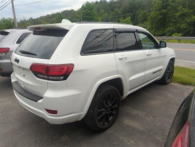 2018 Jeep Grand Cherokee Altitude   - Photo 35 - St. Johnsbury, VT 05819