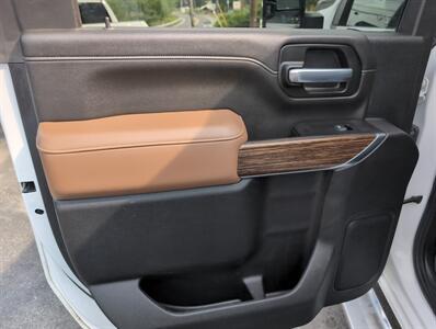 2021 Chevrolet Silverado 2500 High Country   - Photo 9 - St. Johnsbury, VT 05819