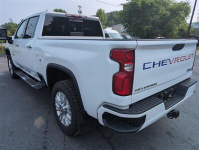 2021 Chevrolet Silverado 2500 High Country   - Photo 2 - St. Johnsbury, VT 05819