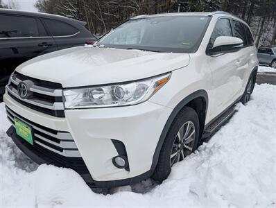 2019 Toyota Highlander XLE   - Photo 1 - St. Johnsbury, VT 05819