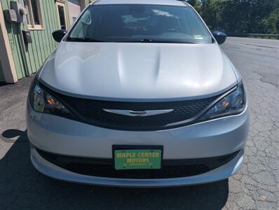 2024 Chrysler Voyager LX - Photo 20 - St. Johnsbury, VT 05819