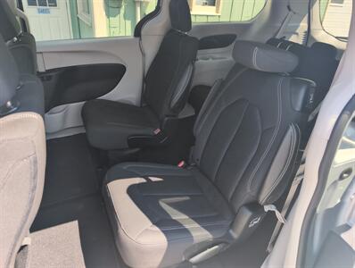 2024 Chrysler Voyager LX - Photo 9 - St. Johnsbury, VT 05819