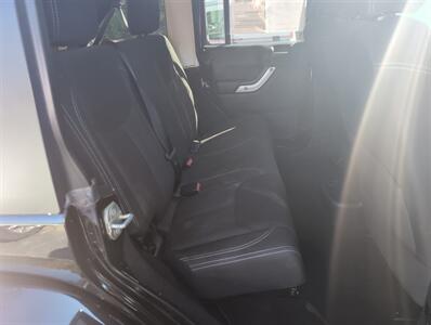 2017 Jeep Wrangler Unlimited Sahara   - Photo 15 - St. Johnsbury, VT 05819