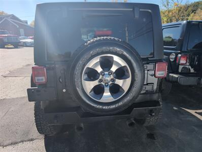 2017 Jeep Wrangler Unlimited Sahara   - Photo 36 - St. Johnsbury, VT 05819