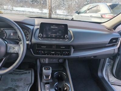 2023 Nissan Rogue SV   - Photo 18 - St. Johnsbury, VT 05819