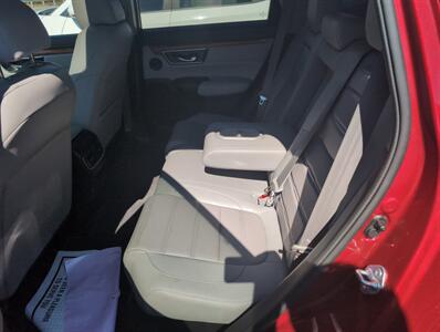 2022 Honda CR-V Touring   - Photo 9 - St. Johnsbury, VT 05819