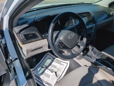 2017 Hyundai SONATA Sport   - Photo 6 - St. Johnsbury, VT 05819