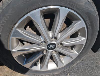 2017 Hyundai SONATA Sport   - Photo 24 - St. Johnsbury, VT 05819