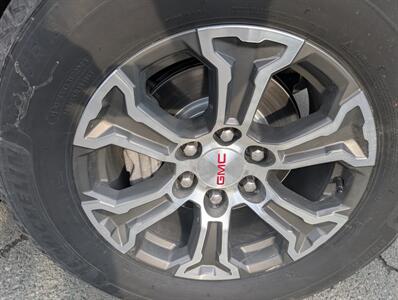 2025 GMC Sierra 1500 SLT   - Photo 16 - St. Johnsbury, VT 05819