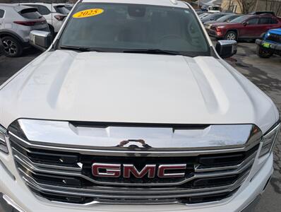 2025 GMC Sierra 1500 SLT   - Photo 13 - St. Johnsbury, VT 05819