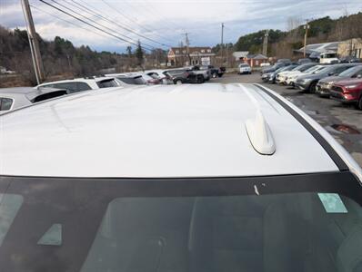 2025 GMC Sierra 1500 SLT   - Photo 12 - St. Johnsbury, VT 05819