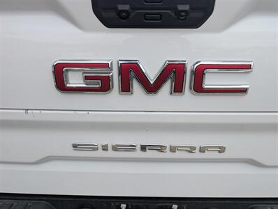 2025 GMC Sierra 1500 SLT   - Photo 10 - St. Johnsbury, VT 05819