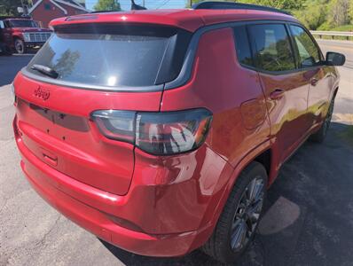 2022 Jeep Compass - Photo 3 - St. Johnsbury, VT 05819