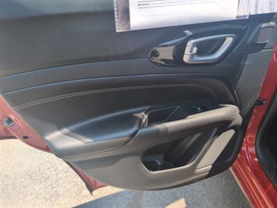 2022 Jeep Compass - Photo 9 - St. Johnsbury, VT 05819