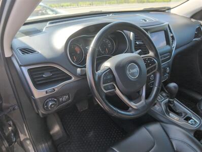 2020 Jeep Cherokee Latitude Plus   - Photo 6 - St. Johnsbury, VT 05819