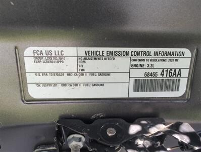 2020 Jeep Cherokee Latitude Plus   - Photo 12 - St. Johnsbury, VT 05819