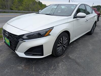 2023 Nissan Altima 2.5 SV - Photo 1 - St. Johnsbury, VT 05819