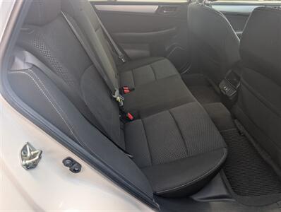 2019 Subaru Outback 2.5i Premium   - Photo 23 - St. Johnsbury, VT 05819