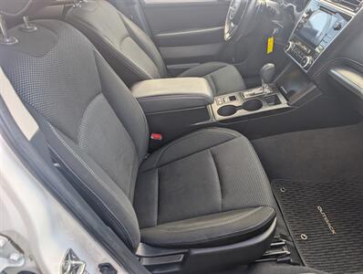2019 Subaru Outback 2.5i Premium   - Photo 21 - St. Johnsbury, VT 05819