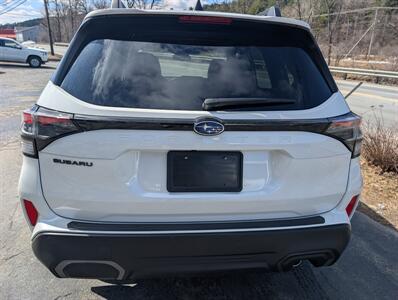 2025 Subaru Forester Limited   - Photo 7 - St. Johnsbury, VT 05819