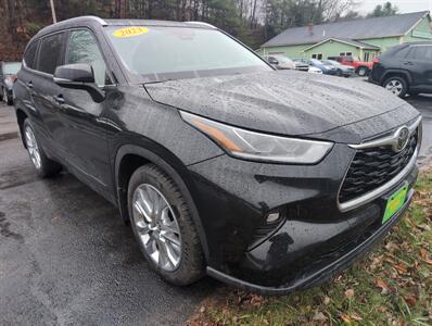 2023 Toyota Highlander Limited   - Photo 4 - St. Johnsbury, VT 05819
