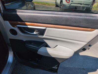 2021 Honda CR-V Touring   - Photo 13 - St. Johnsbury, VT 05819