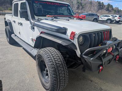 2020 Jeep Gladiator Overland   - Photo 4 - St. Johnsbury, VT 05819