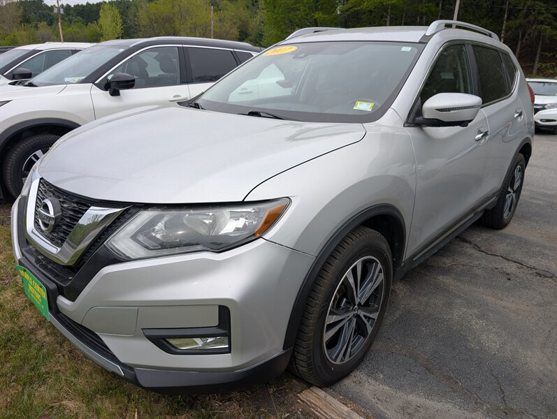 2017 Nissan Rogue SL  