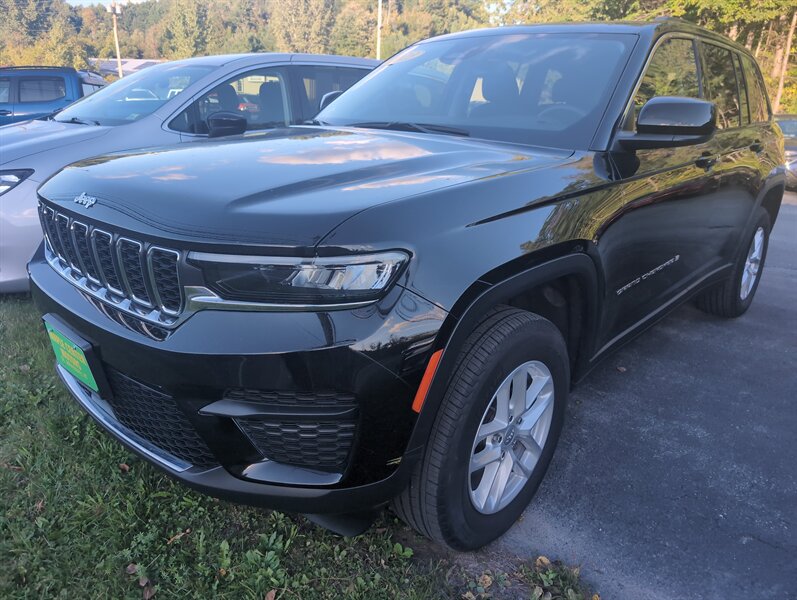 2023 Jeep Grand Cherokee SUV   - Photo 1 - St. Johnsbury, VT 05819