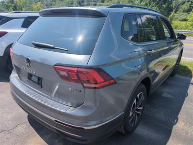 2023 Volkswagen Tiguan S 4Motion   - Photo 3 - St. Johnsbury, VT 05819