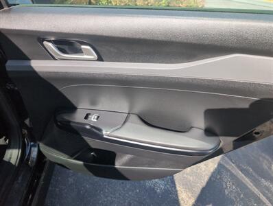 2023 Kia K5 GT-Line - Photo 13 - St. Johnsbury, VT 05819